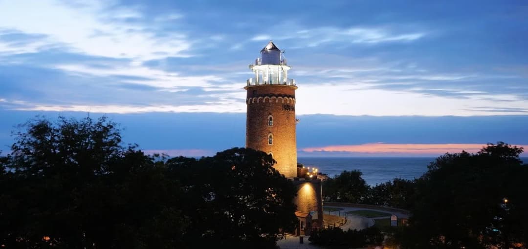 Kołobrzegu czy kołobrzega – poznaj poprawne formy w dopełniaczu