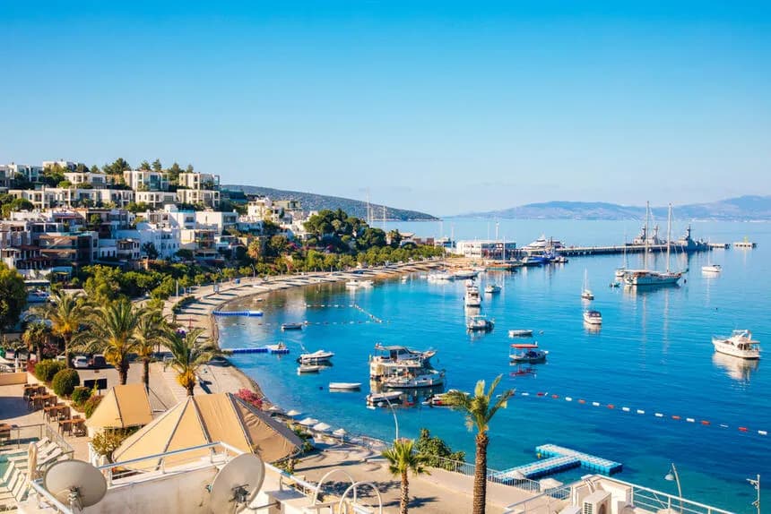 Bodrum nad jakim morzem? Odkryj tajemnice Morza Egejskiego