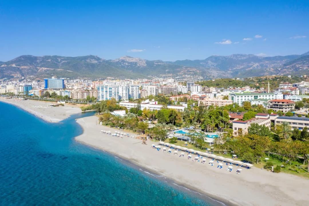 Kemer – nad jakim morzem wypoczniesz w pięknym kurorcie?