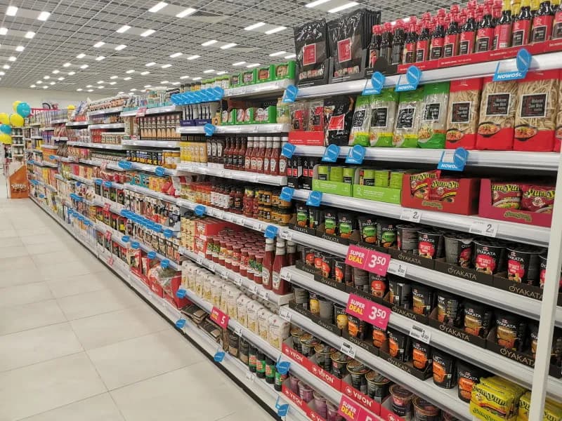 Czy w Kołobrzegu jest Carrefour? Znajdź najbliższy sklep i godziny otwarcia