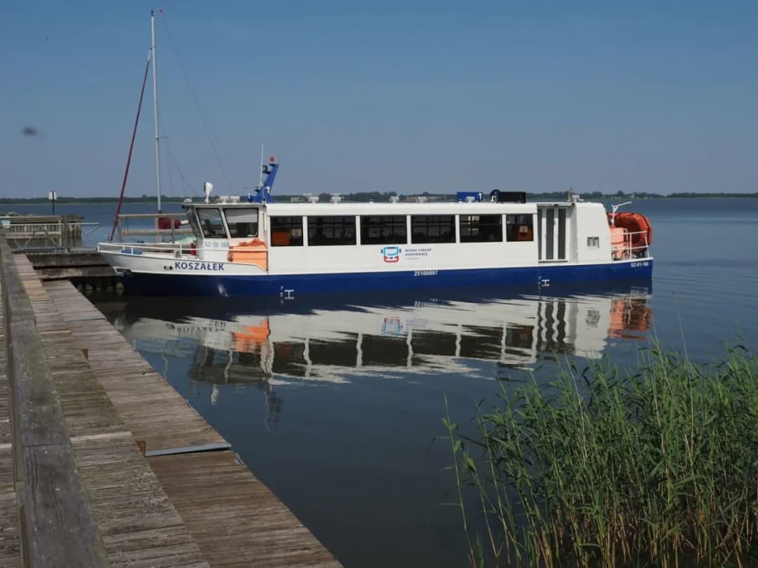 Jak dojechać z Sarbinowa do Mielna - szybkie i tanie opcje transportu