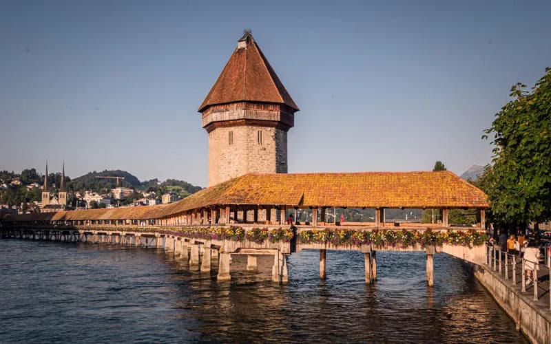 Lucerna atrakcje: Odkryj niezapomniane miejsca i ukryte skarby Lucerna atrakcje: Odkryj niezapomniane miejsca i ukryte skarby